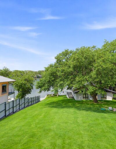 web or mls EXTERIORS Image Apr AM